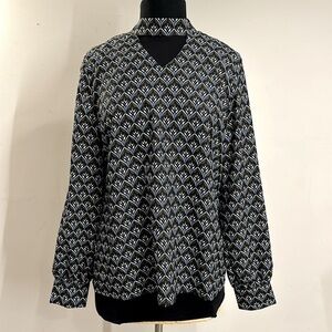 Smashed lemon size 10 green patterned, long sleeve blouse